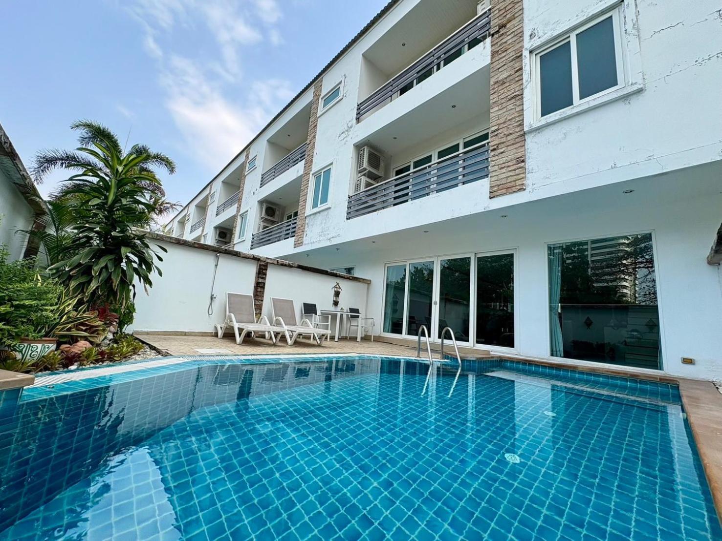 Hidden Palm Pool Villas Pattaya Zewnętrze zdjęcie