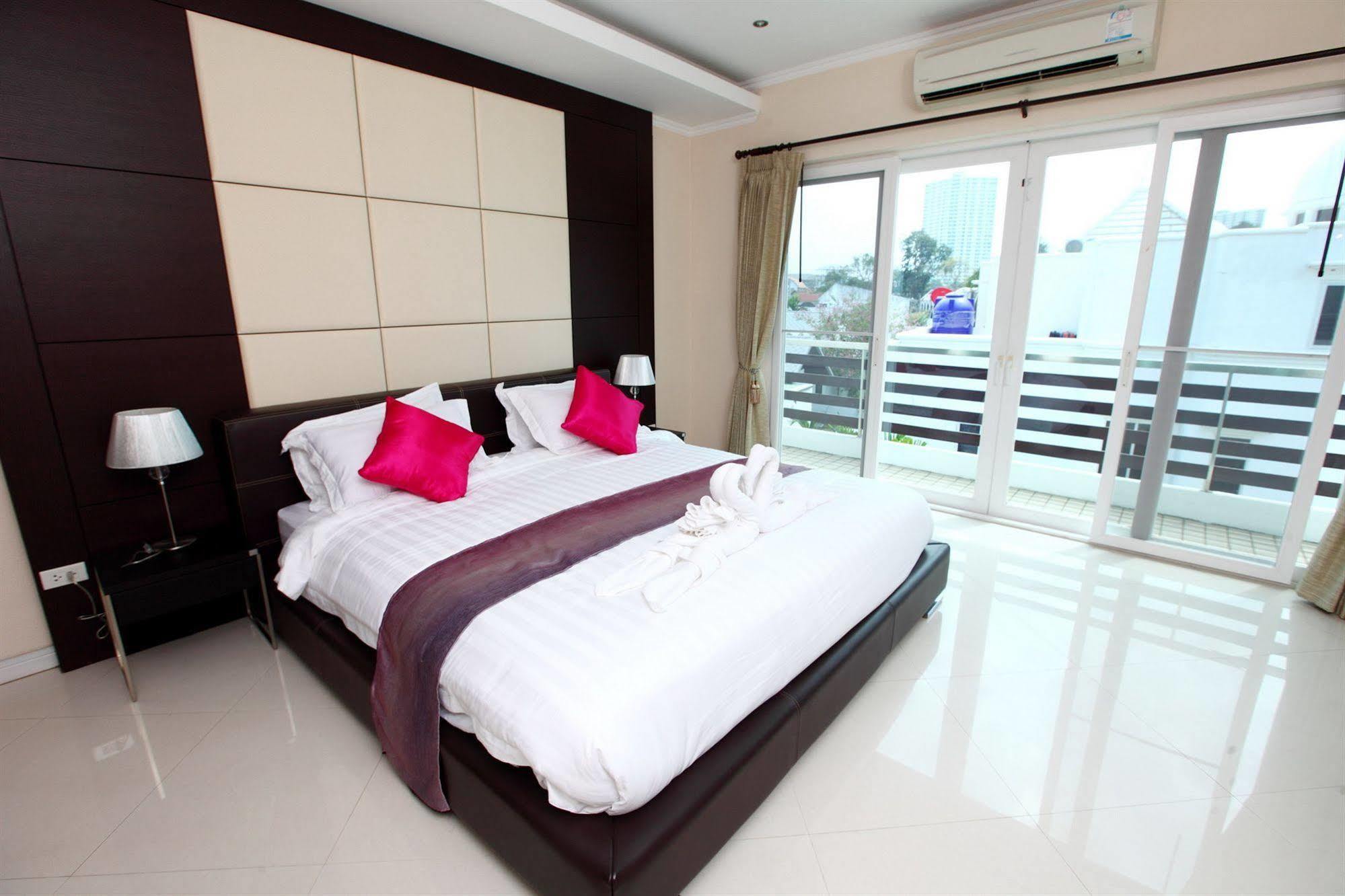 Hidden Palm Pool Villas Pattaya Zewnętrze zdjęcie